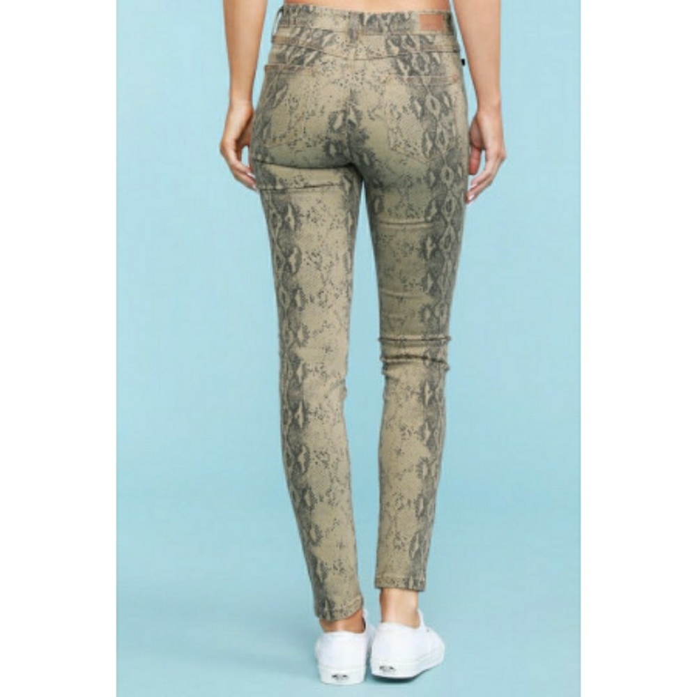 ♥️14W 16W Plus♥️Paula Snake Print Skinny - Picture 5 of 6